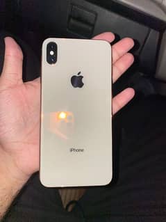 iPhone XS Max Gold Color