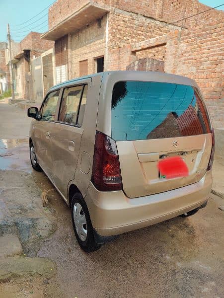 Suzuki Wagon R 2015 3