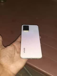 Vivo y33T 8+4 128 GB 0