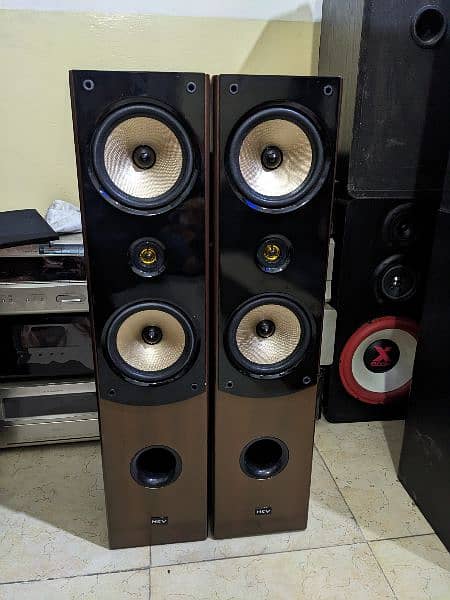 HKV front tower speakers 0