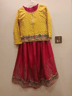 mehndi lehnga choli