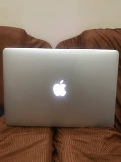 MacBook