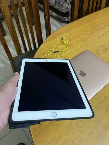 IPAD AIR 2 3