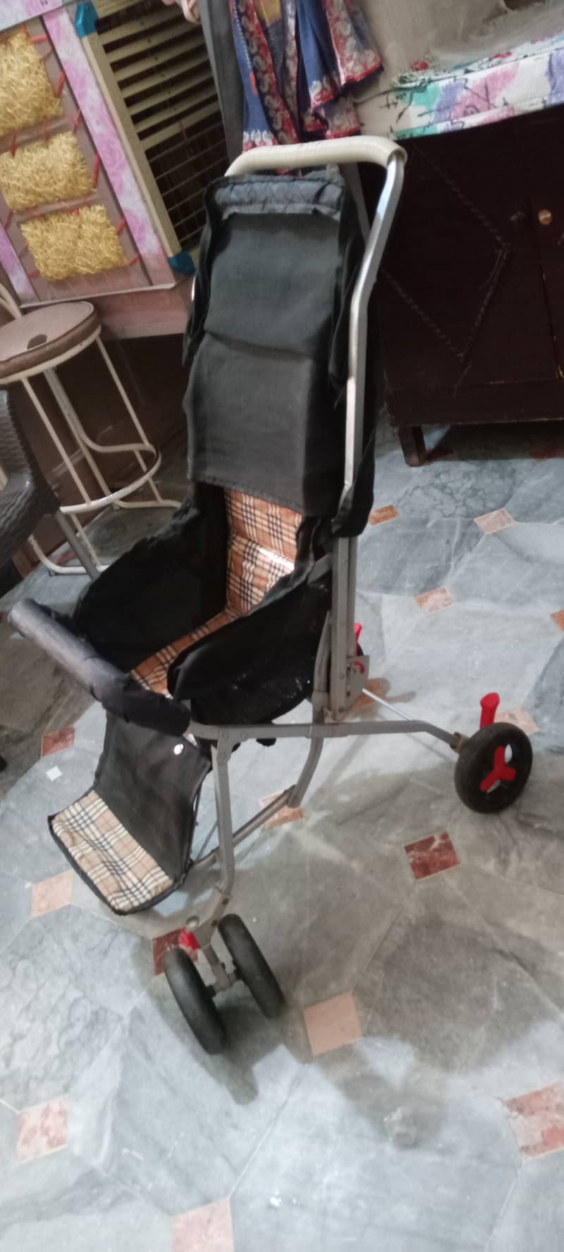 pram for urgent sale 1