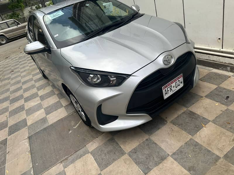 Toyota Yaris 2021 X package 1