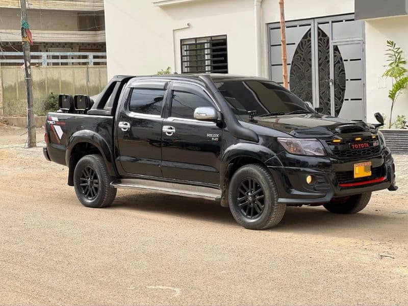 Toyota Hilux 2015 6