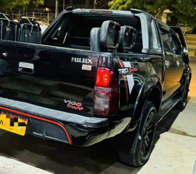 Toyota Hilux 2015 19