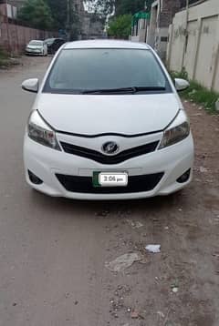 Toyota Vitz 2012