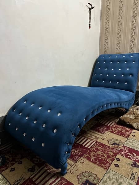 Dewan Orignal wood Chaise lounge Navy Blue 2