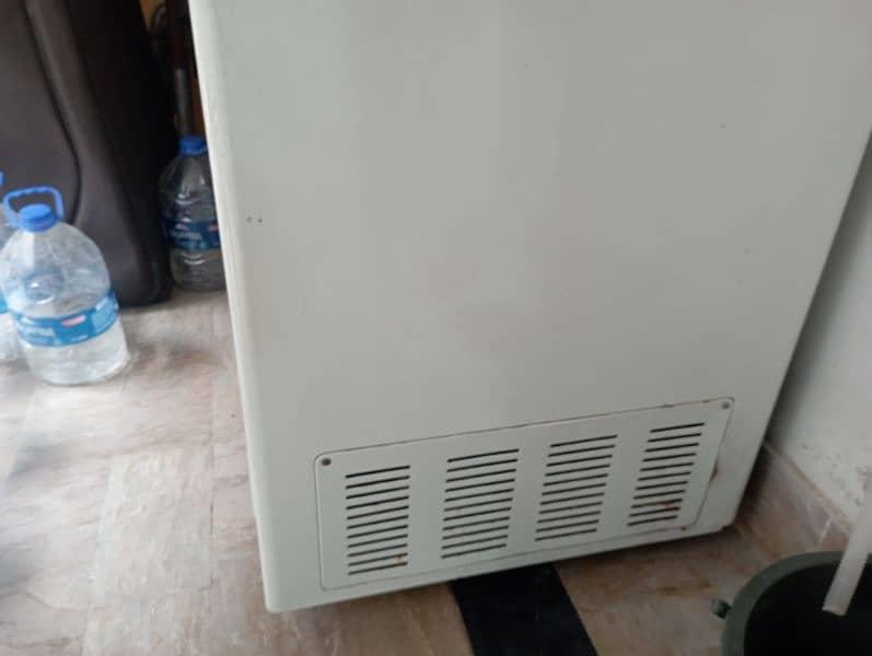 Heir Deep freezer on condition 5