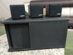 Bose accoustmass 4 for sale in black color