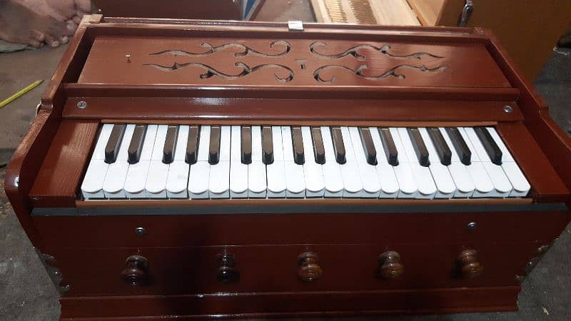 Brand new indian Harmonium for sale 2