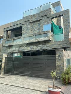 10 marla house for sale in paragon city lahore