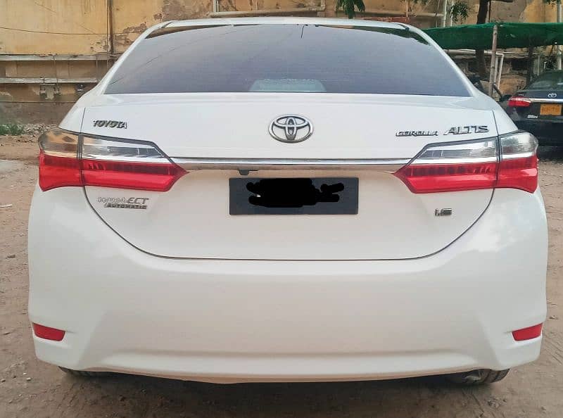 Toyota Corolla Altis 1.6 2018 3