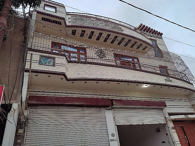 House demolished condition main 150 feet road commercial Patti west open 24 hour sweet water and electricity best for investment living & business like showroom/school/hospital/restaurant/mart/pakwan center/bank etc 1