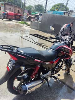 Honda 150 selling urgent sale going abroad