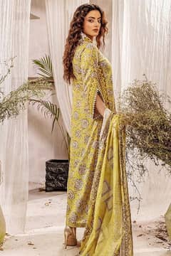 Safwa 3 Pcs Digital Printed Doria Lawn Unstiched Suit