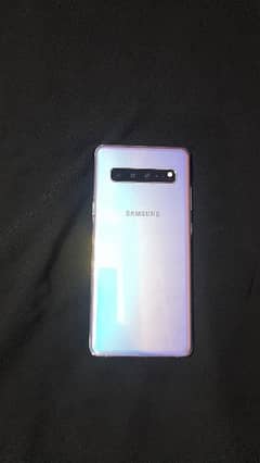 Samsung galaxy s10 5g.