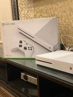 Xbox One S 1TB