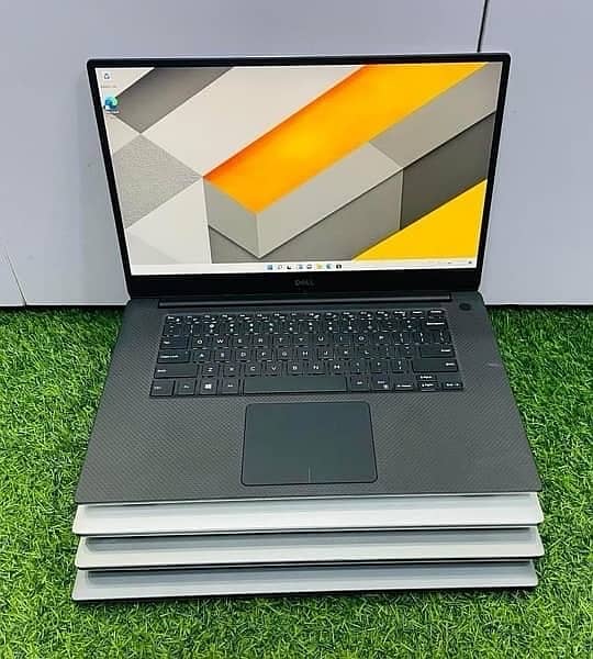 DELL PRECISION 5520 -CORE I7 7th Gen HQ (16/512/4gb Graphics) 4