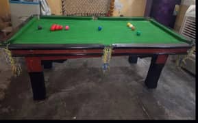 snooker table for sale size 4by7 condition good(03214825966) cal me