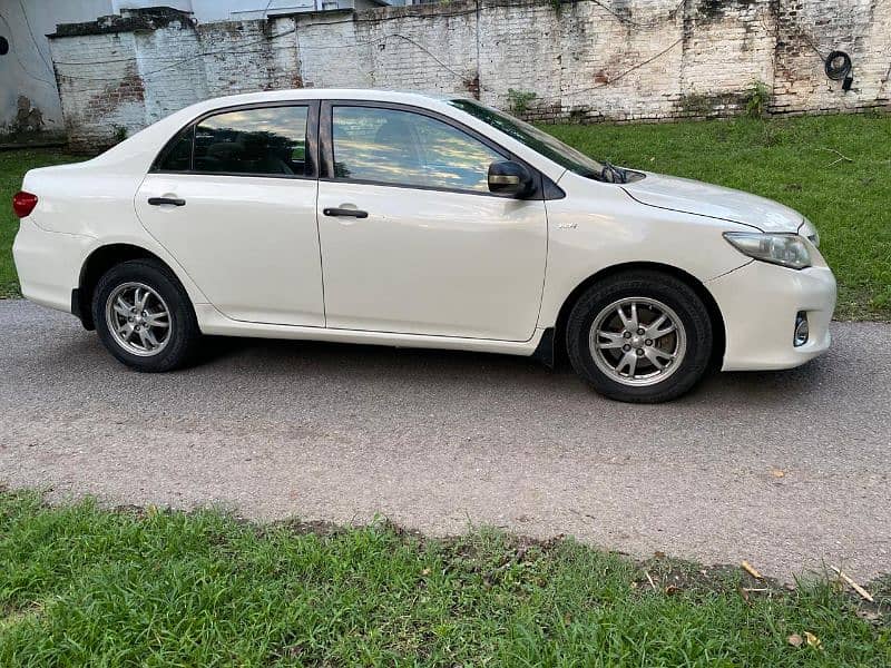 Toyota Corolla XLI 2013 7