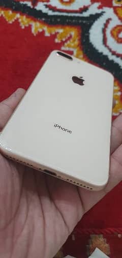 IPhone 8 Plus 0