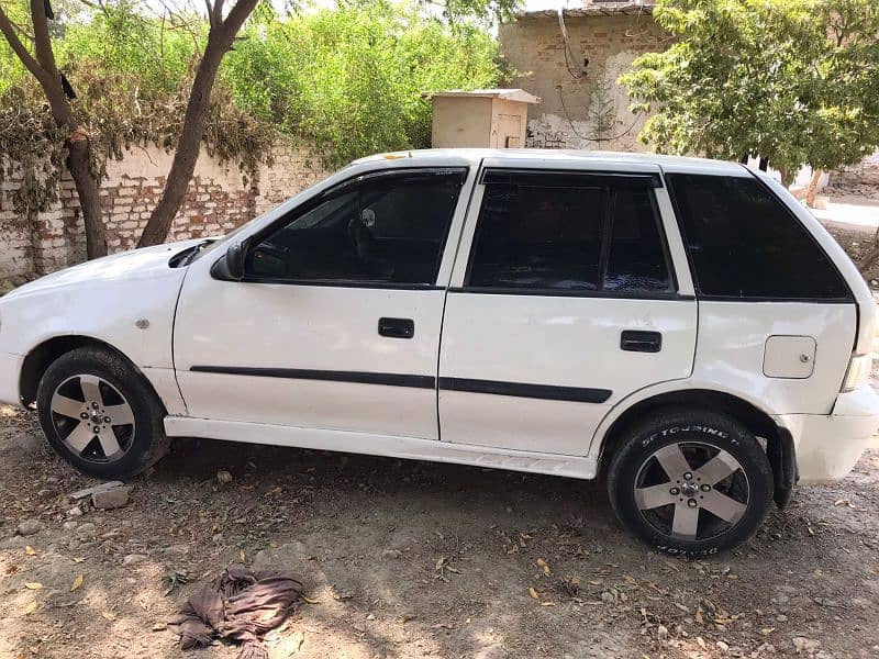 Suzuki Cultus VXR 2002 2