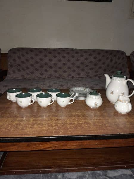 brand new green tea set 0