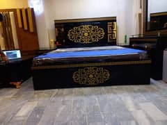 king size bed in black.