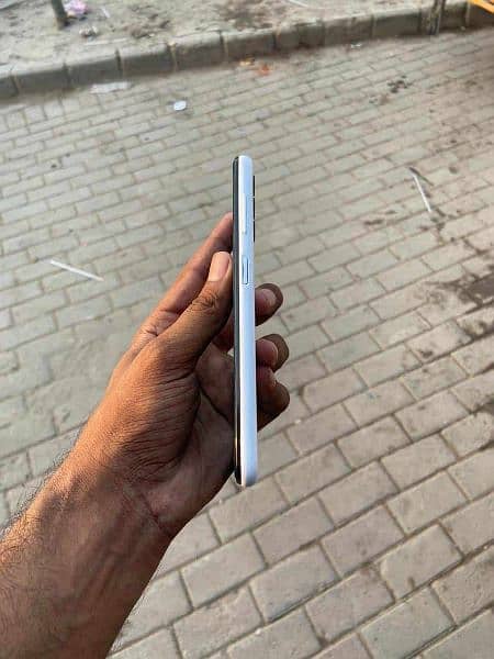 Samsung Galaxy A13 (4/128) WhatsApp 03327076520 3