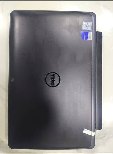 Dell Latitude 5175 Detachable 4GB 128GB SSD Touch with pen 360 fold 1