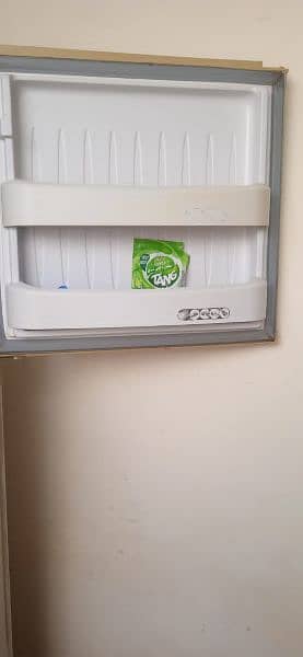 Orient Fridge for sell 3