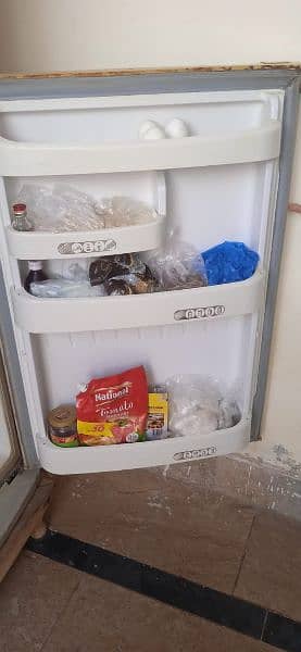 Orient Fridge for sell 4