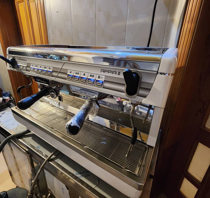 Coffee machine/italian/promac/Nuova/Faema/Rancilio/laspazialcommercial 3