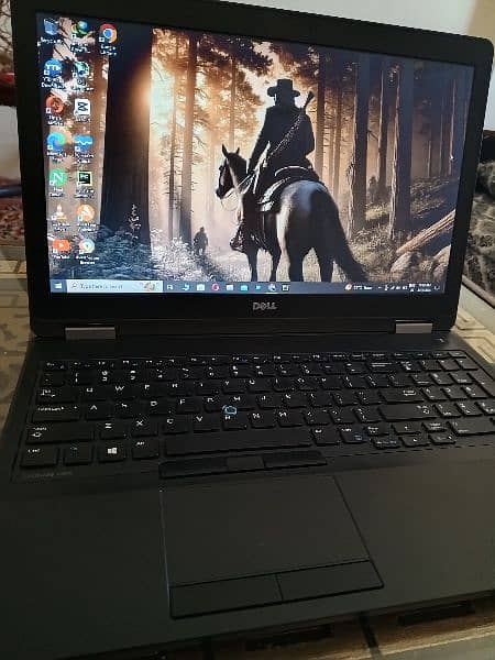 Gaming laptop DELL  i7/6gen + 2gb AMD-R7360 GPU 1