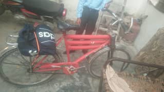 Bicycle in very good condition no fault new tyre tubes