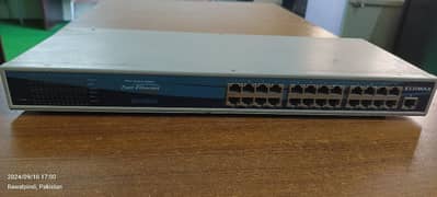 24 port networking switch in best condition