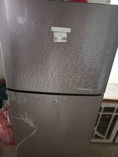 Kenwood's new looking used refrigerator