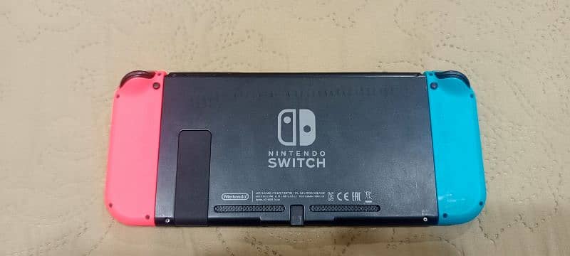 Nintendo switch V2 imported from switzerland 4