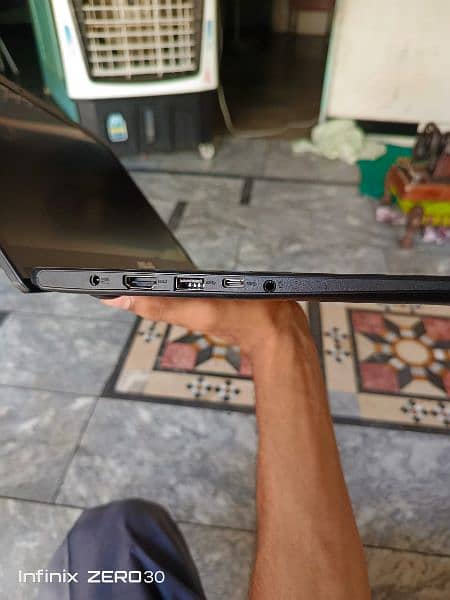 Asus laptop ultra slim Exchange possible 4