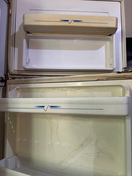 Haier fridge for sale 0