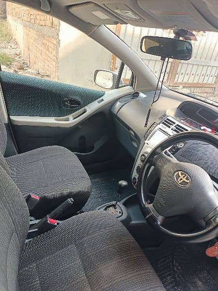 Toyota Vitz 2005 18