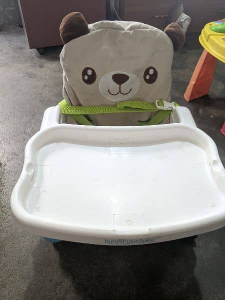 baby booster seat and playing table 2