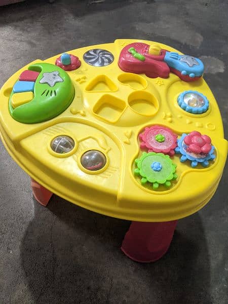 baby booster seat and playing table 8