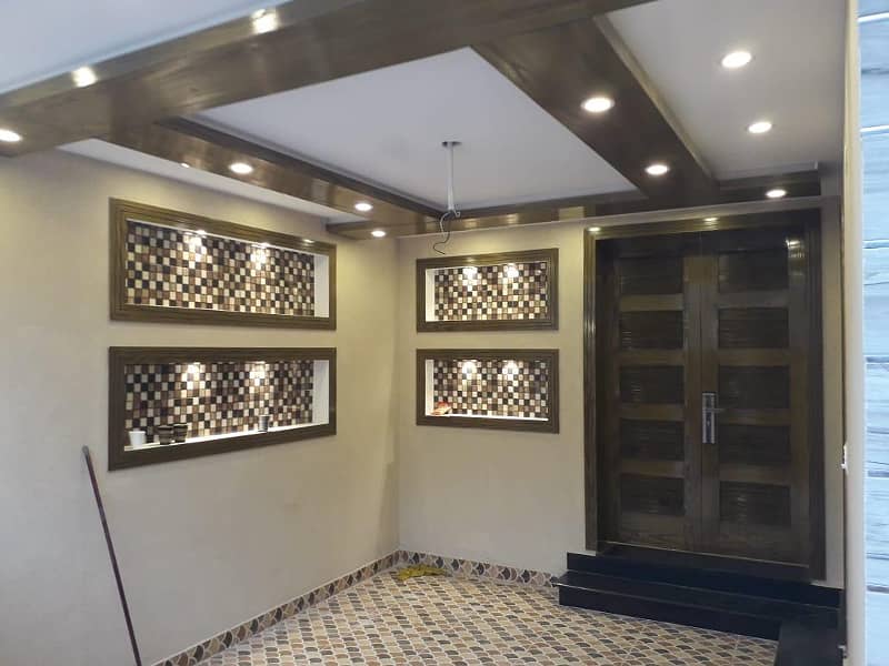 5 Marla Brand New Luxury House For Sale In Bahria Town Lahore. 3