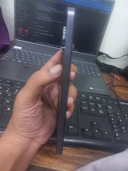 RealMe NOTE 50 only Box open kia ha. 4