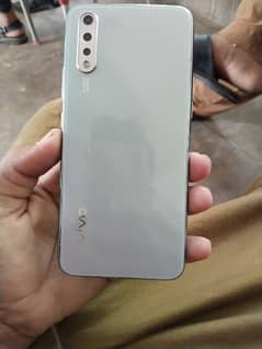 vivo s1