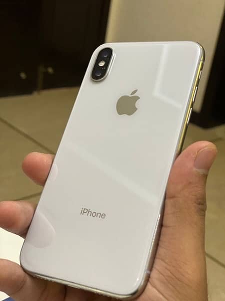 iPhone X 256 GB 7