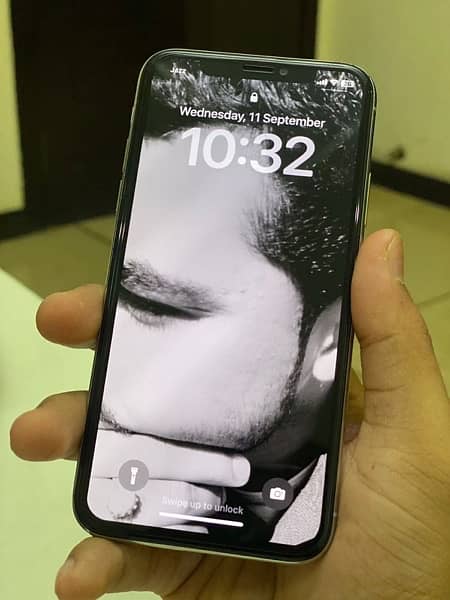 iPhone X 256 GB 10